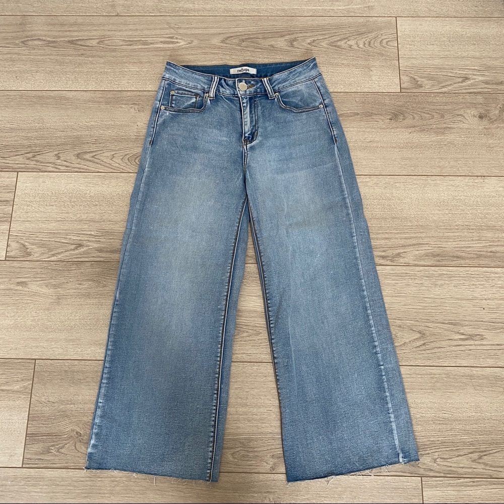 NWOT Refuge Denim Wide Legged Cropped Jeans
